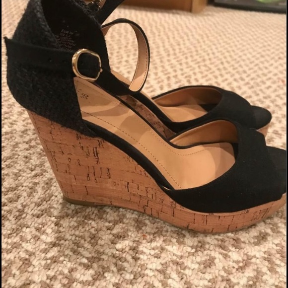 Swedge shoes - Picture 2 of 2